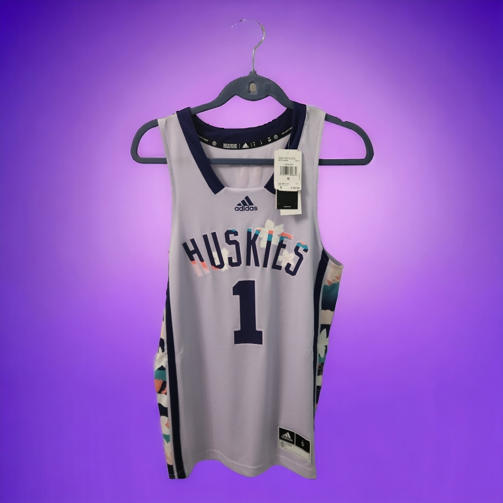Univeristy of Washington Husky Basketball Jersey